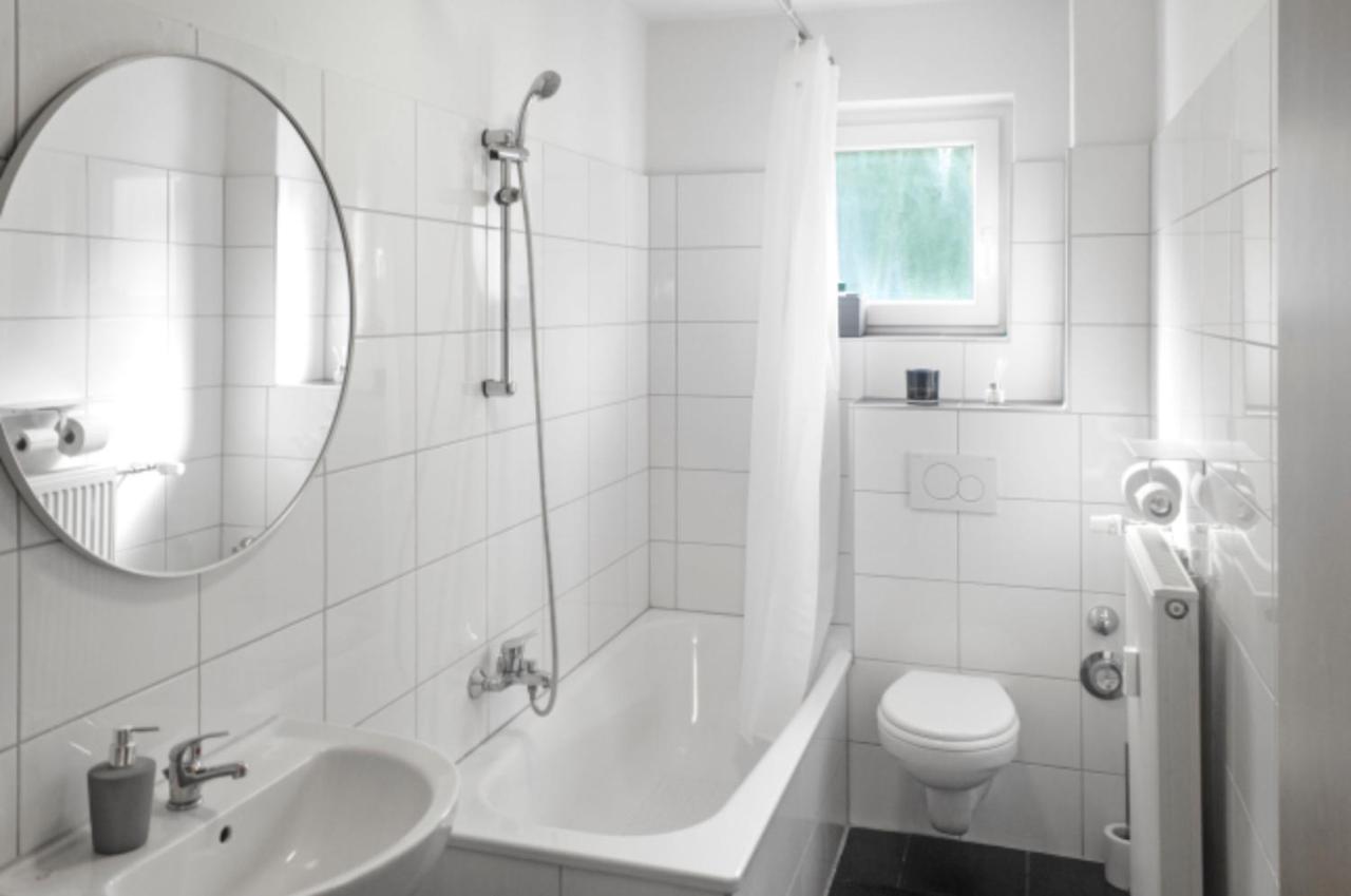 Relax Oasis With 65 Smarttv, Kitchen And Balcony Duisburg Exterior foto